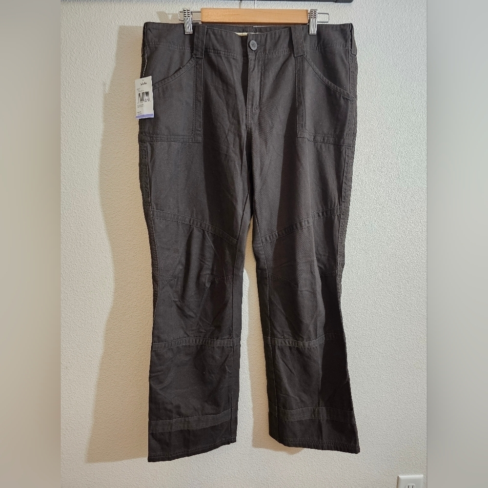 Cabela's Hiking Brown Cargo Pants